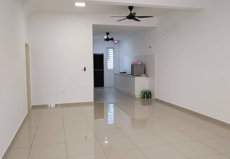 TIARA SENDAYAN (PRESINT 5)