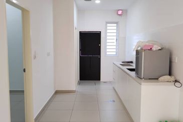 TIARA SENDAYAN (PRESINT 5)