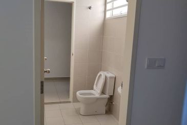 TIARA SENDAYAN (PRESINT 5)