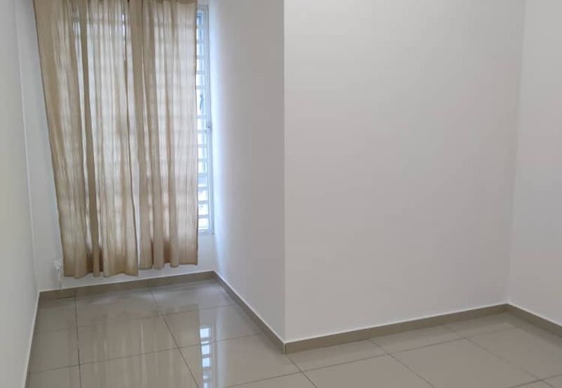 TIARA SENDAYAN (PRESINT 5)