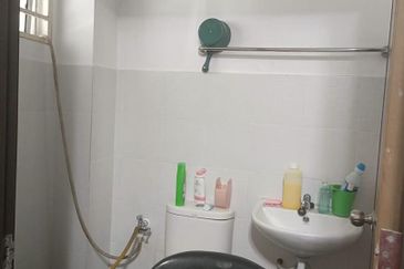 Taman Pelangi Semenyih 2