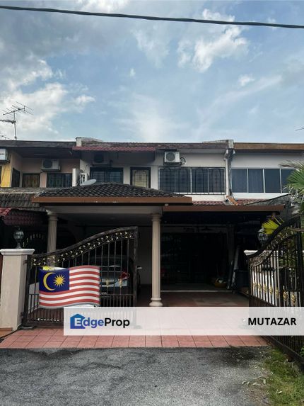 RUMAH LUAS! Double Storey Terrace House @ Taman Sri Jelok, Kajang - 5Room, 3Bathrooms For Sale, Selangor, Kajang