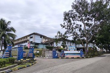 Tanah Freehold Bebas Banjir Di Bukit Cermin, Mentakab - Lokasi Strategik, Sebelah Rendah & Menengah FOR SALE