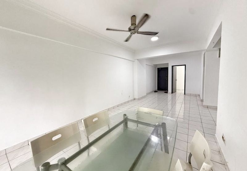 Brunsfield Service Apartment