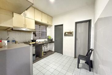 Brunsfield Service Apartment