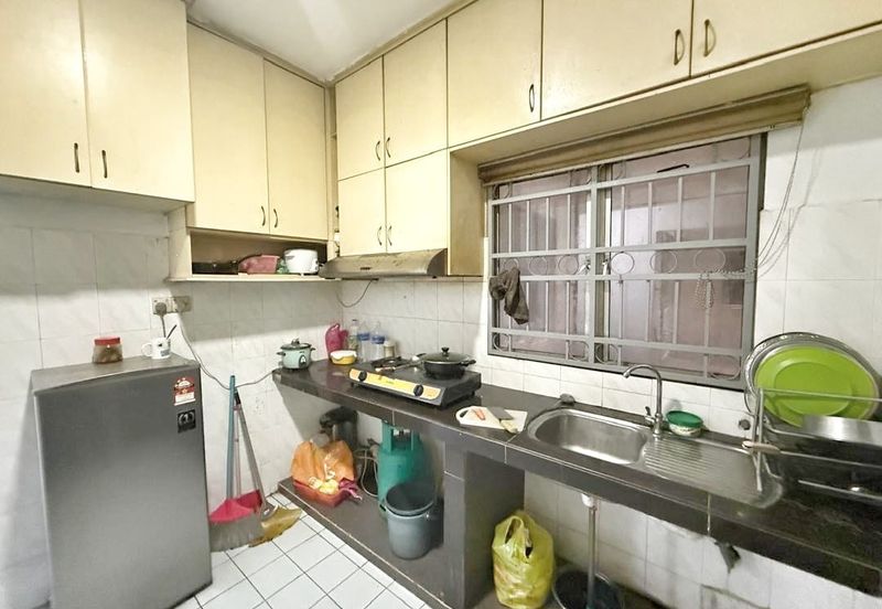 Brunsfield Service Apartment