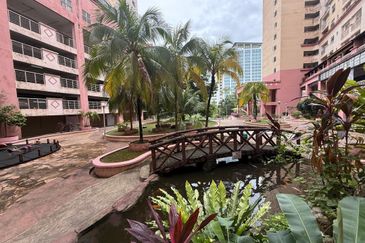 Brunsfield Service Apartment