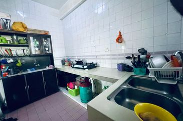 Sri Angkasa Apartment, Seksyen 28