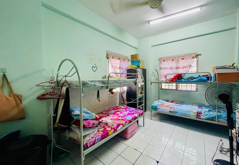 Sri Angkasa Apartment, Seksyen 28