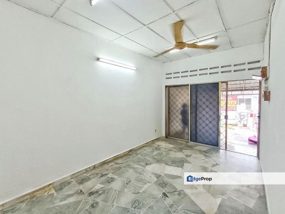 NON BUMI UNIT, Single Storey Terrace House at Taman Saga, Ampang - RENOVATED & FULLY EXTENDED For Sale, Selangor, Ampang