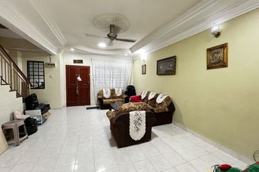 Taman Tasik Semenyih (Lake Residence)