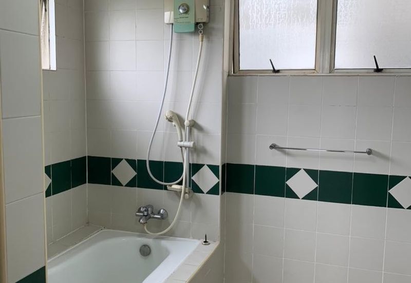 Bungaraya Kondominium, Saujana Subang