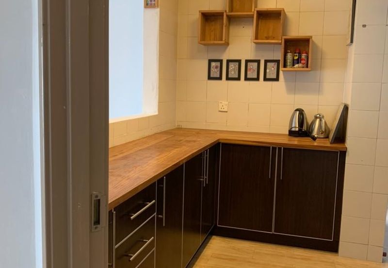 Bungaraya Kondominium, Saujana Subang