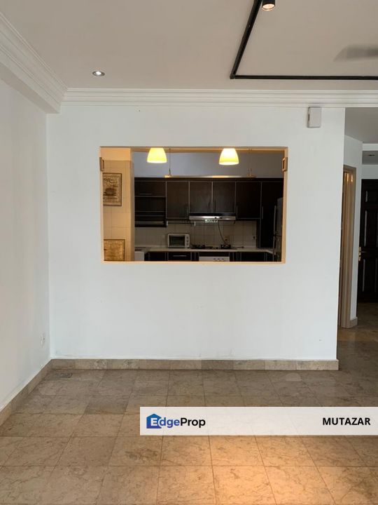 FREEHOLD, SPACIOUS,  Bungaraya Condominium @ Persiaran Golf, Seksyen U2, Shah Alam - High End Finishing For Sale, Selangor, Saujana 