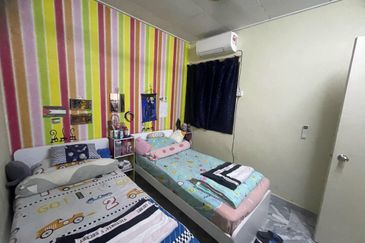 Bandar Tun Hussein Onn