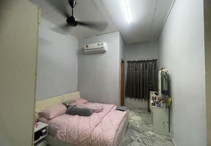 Bandar Tun Hussein Onn