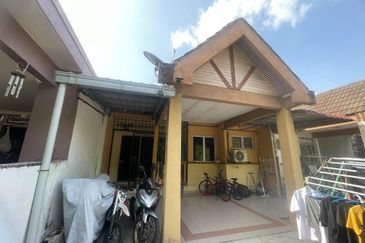 Bandar Tun Hussein Onn