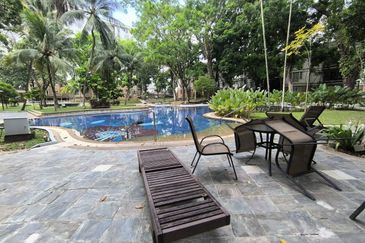 Bungaraya Kondominium, Saujana Subang