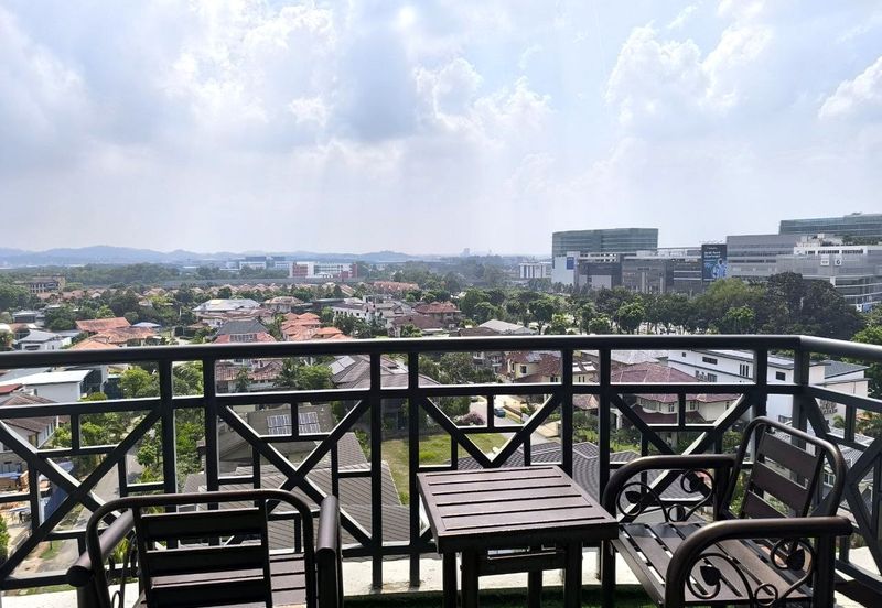 Bungaraya Kondominium, Saujana Subang