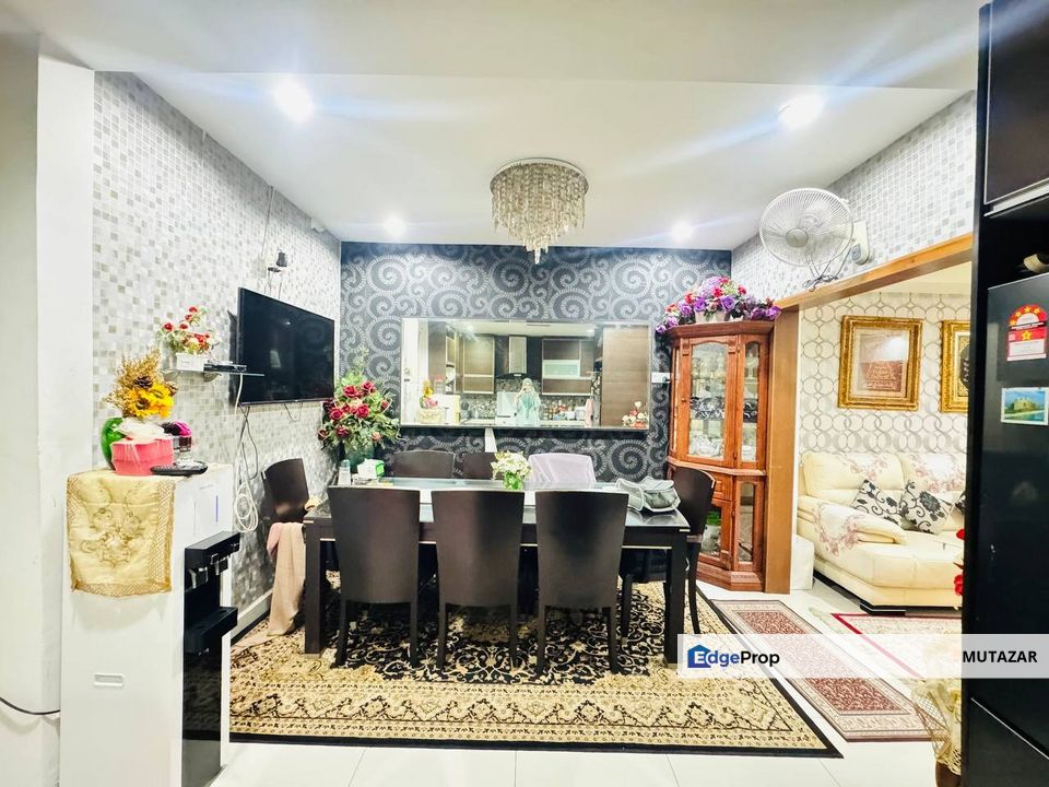 FREEHOLD, Double Storey Terrace House @ Fasa 7, Taman Seri Gombak - Renovated & Fully Extended For Sale, Selangor, Batu Caves 