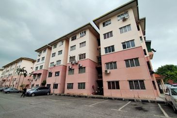 Apartment Teratai, Taman Sutera