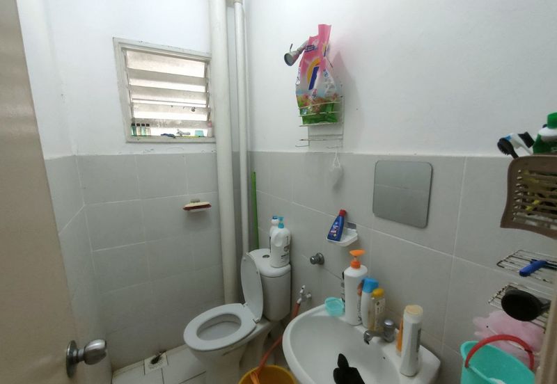 Apartment Teratai, Taman Sutera