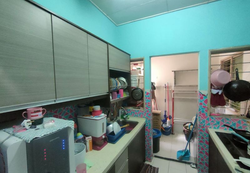 Apartment Teratai, Taman Sutera