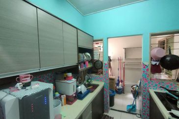 Apartment Teratai, Taman Sutera