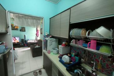 Apartment Teratai, Taman Sutera