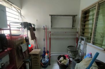 Apartment Teratai, Taman Sutera