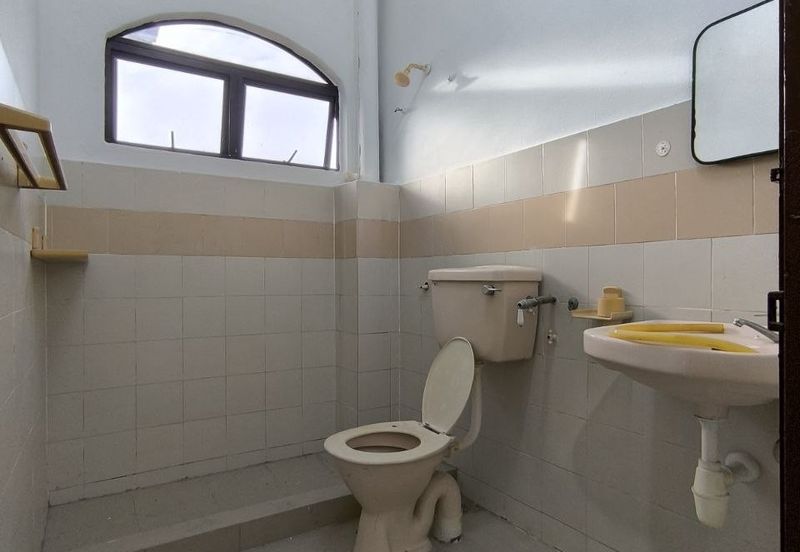 SL 6, Bandar Sungai Long