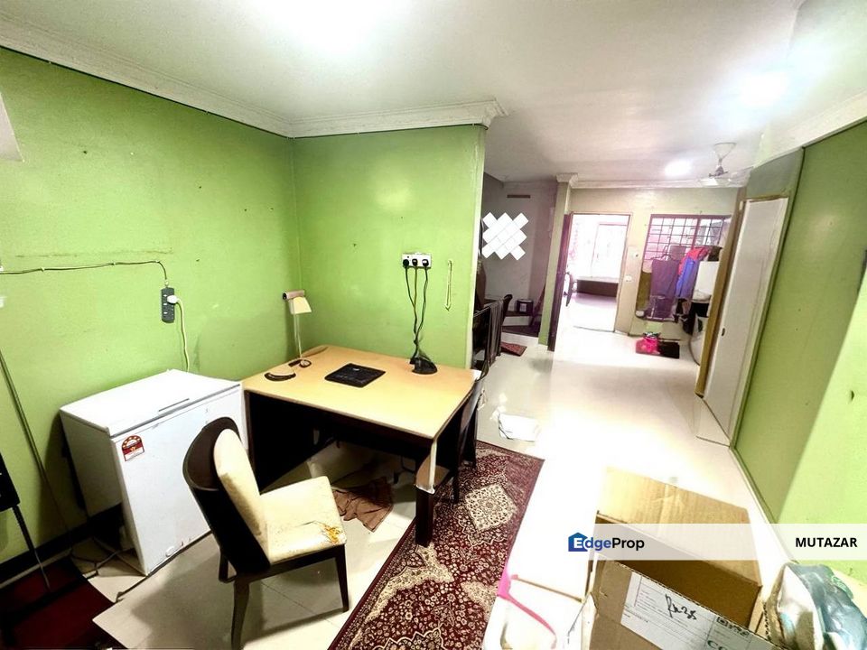 END LOT, Double Storey Terrace House at Taman Nirwana, Ampang - Fully Extended Tepi & Belakang Rumah For Sale, Selangor, Ampang