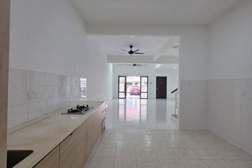 Dahlia @ Serene Heights