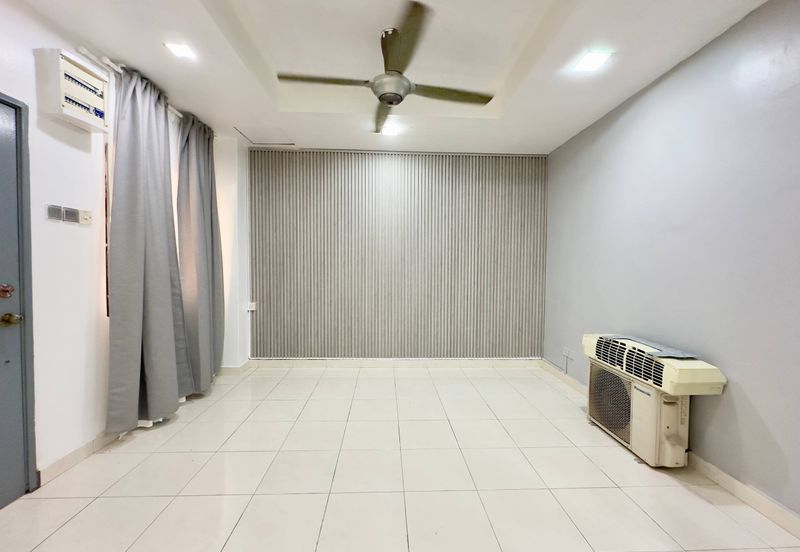 Bandar Tun Hussein Onn