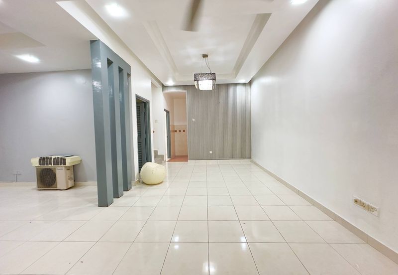 Bandar Tun Hussein Onn