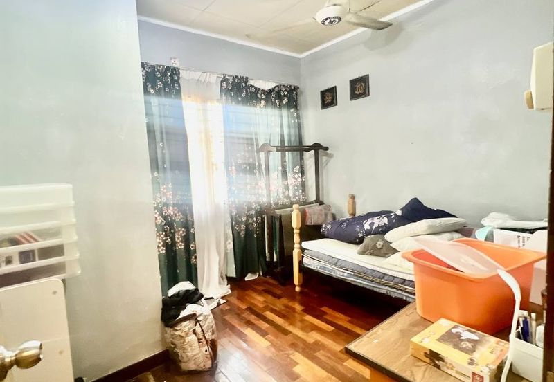 Bandar Tun Hussein Onn