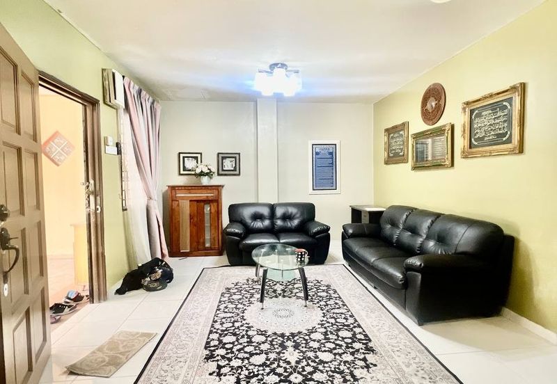 Bandar Tun Hussein Onn