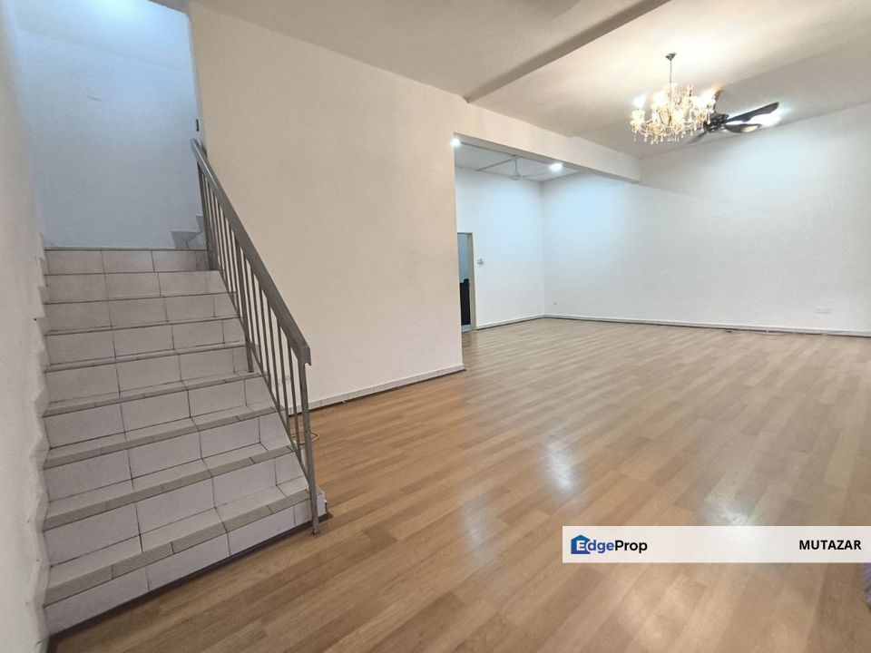 FREEHOLD, Double Storey Superlink House @ Saujana Impian, Kajang - Spacious With 30 Feet Width !!! FOR RENT, Selangor, Kajang