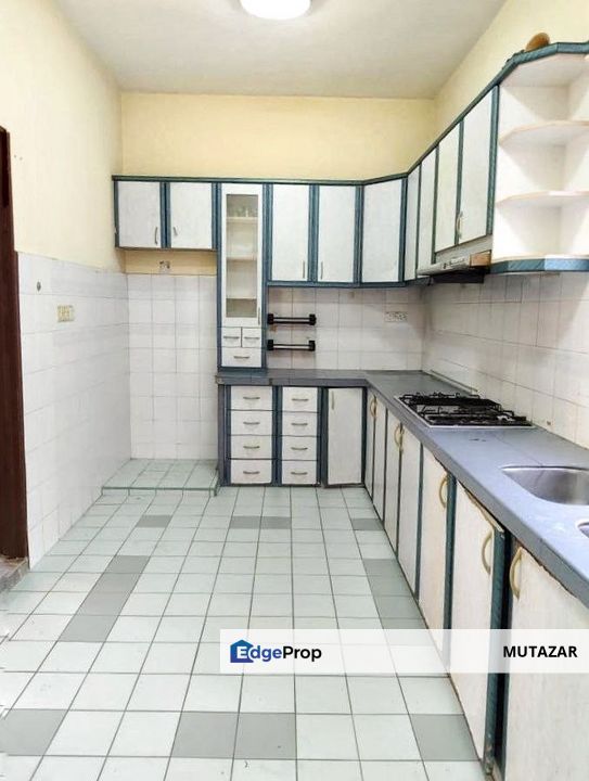 FREEHOLD, Double Storey Terrace House @ USJ 16, Subang Jaya - Big Built Up 2650 sqft, Upgraded 3 Phase Wiring For Sale, Selangor, USJ