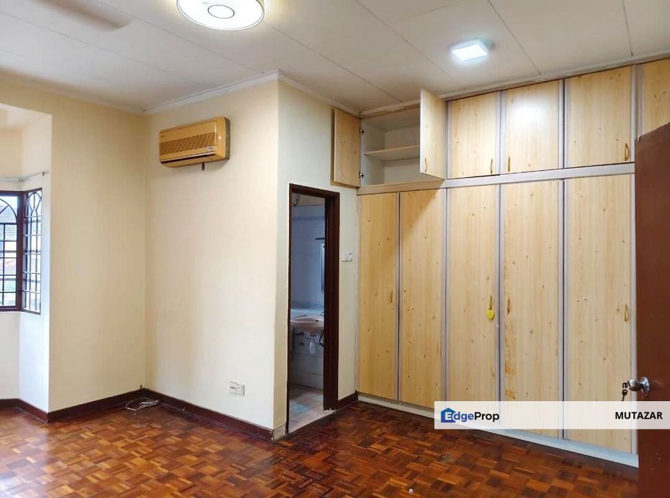 FREEHOLD, Double Storey Terrace House @ USJ 16, Subang Jaya - Big Built Up 2650 sqft, Upgraded 3 Phase Wiring For Sale, Selangor, USJ