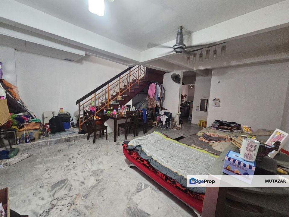 FULLY EXTENDED, Double Storey Terrace House at Seksyen 2, Bandar Bukit Mahkota, Bangi For Sale, Selangor, Bangi