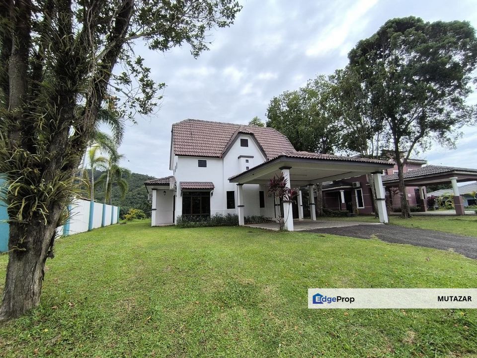 FULLY FURNISHED, Bungalow With Private Pool @ A’Famosa Resort, Melaka - Spacious & Exclusive For Sale, Melaka, Alor Gajah