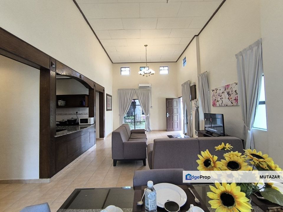 FULLY FURNISHED, Bungalow With Private Pool @ A’Famosa Resort, Melaka - Spacious & Exclusive For Sale, Melaka, Alor Gajah