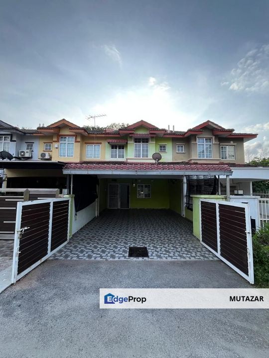 FULLY RENOVATED, Double Storey Terrace House at Taman Seri Mewah, Kajang - Freehold Non Bumi Lot For Sale, Selangor, Kajang
