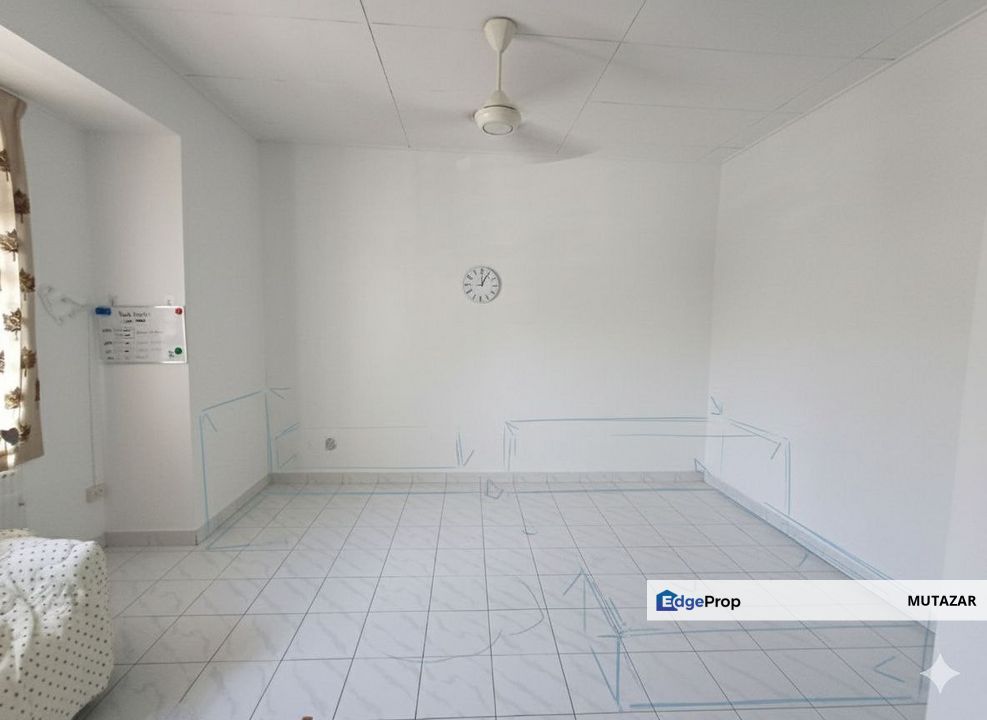 END LOT, Double Storey Terrace House @ PUJ 7 Puncak Jalil, Seri Kembangan - 10 Feet Extra Land at Backyard For Sale, Selangor, Seri Kembangan