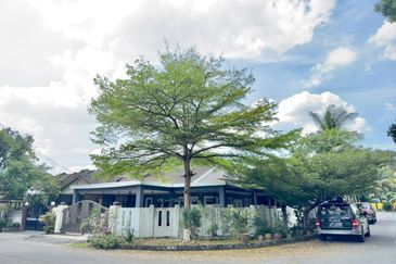 Taman Alam Megah, Seksyen 28