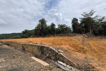Bungalow Land @ Desa Putra, Sg Merab - Lokasi Strategik Atas Bukit, Dekat Putrajaya For Sale