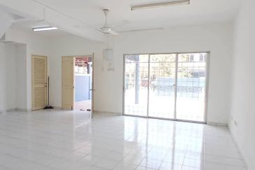 Villa Kesuma, Bandar Tasik Kesuma