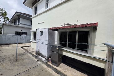 Taman Tasik Semenyih (Lake Residence)