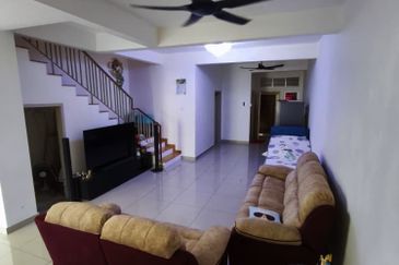 Albury 2 @ Mahkota Hills